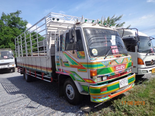 ISUZU ROCKY FRR รถประกอบ เครื่อง 175 แรงม้า 6BG1 พวงมาลัยพาวเวอร์ เบรกทิฟฟี่ กระบะคาร์โก้ คอกสูง ยาว