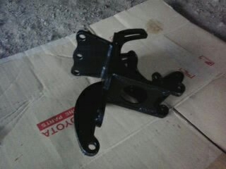 รับสั่งทำ ขายึดคอมแอร์ ใส่ดัทสัน เครื่อง J13 J15 ใส่คอม 507-508 ครับ รับสั่งทำ ขายึดคอมแอร์ ใส่ดัทสัน เครื่อง J13 J15 ใส่คอม 507-508 ครับ