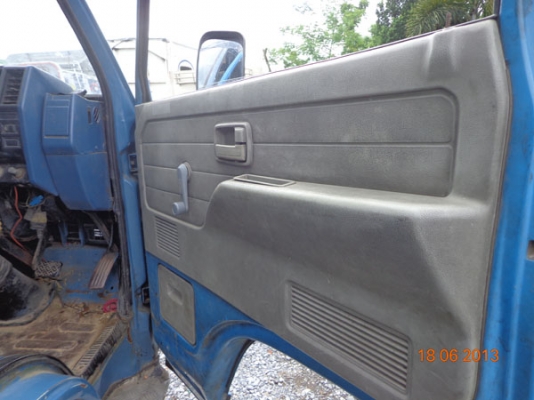 ISUZU NRP 59L รถประกอบ เครื่อง 115 แรงม้า 4BD1 กระบะคาร์โก้ คอกสูง เกียร์สั้น ยาว4.30 ม. สภาพเดิมๆ ข