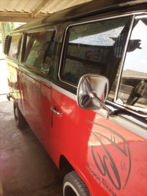 ขายโฟล์คตู้แตงโมไฟเลี้ยวล่าง ผ่าหลังคาแล้ว