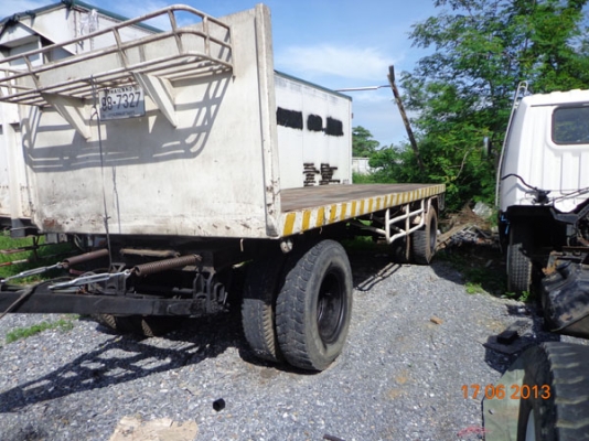 หางพ่วงพื้นเรียบ  2 คาน สภาพเดิมๆ พร้อมใช้ ขายตามสภาพ ทะเบียนพร้อมโอน