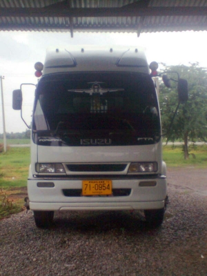 ISUZU DEGA FTR รถห้าง เครื่อง 200 แรงม้า 6HH1 EURO2 พวงมาลัยพาวเวอร์ เบรกทิฟฟี่ กระบะเหล็ก คอกสูง ยา