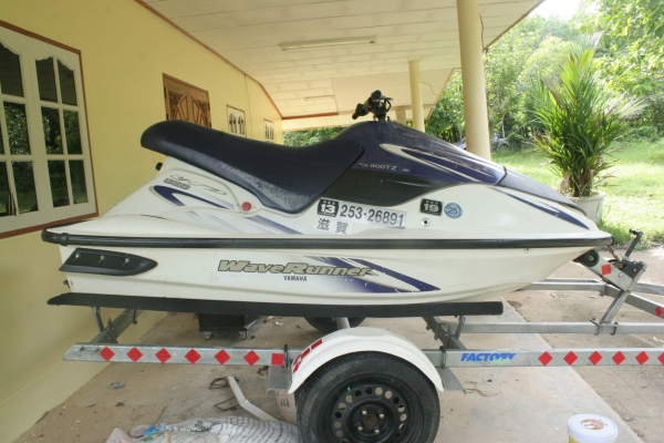 ขายด่วนครับ jet ski พร้อมเทรลเลอร์คู่