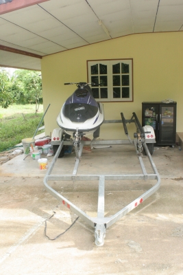 ขายด่วนครับ jet ski พร้อมเทรลเลอร์คู่