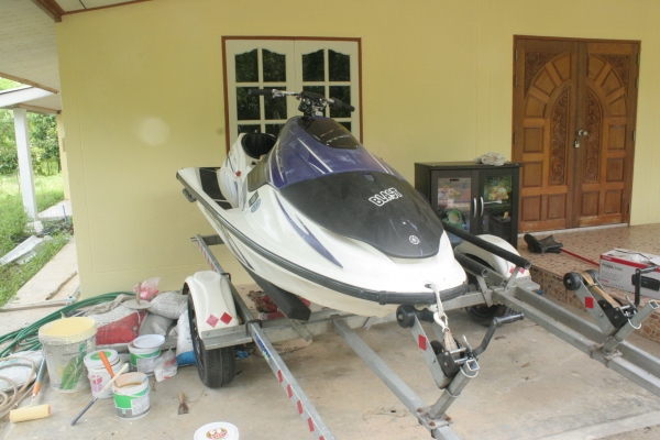 ขายด่วนครับ jet ski พร้อมเทรลเลอร์คู่
