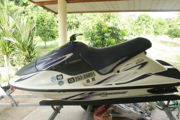 ขายด่วนครับ jet ski พร้อมเทรลเลอร์คู่