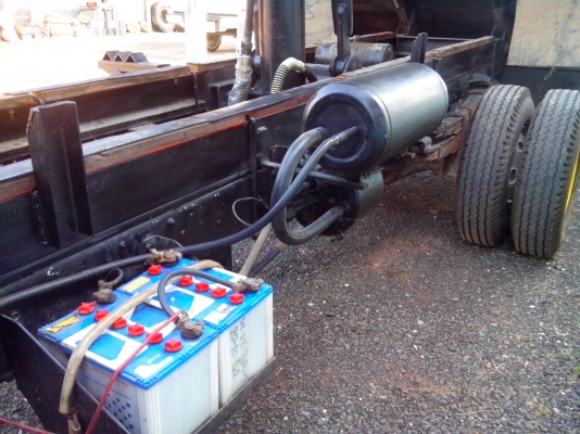 ขาย NPR 135 หล่อๆครับรถผมเองครับไม่ค่อยใด้ใช่