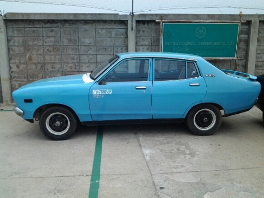ขายรถคลาสสิครุ่นนี้หายากแล้วครับdatsun120yสีสวยๆราคาเบาๆ19900สนใจ0853647170