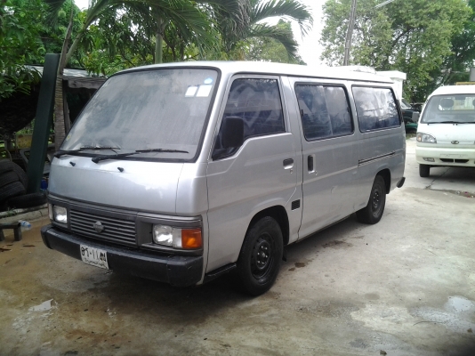 ขายรถตู้นิสสัน AUVAN ทะเบียนสวย