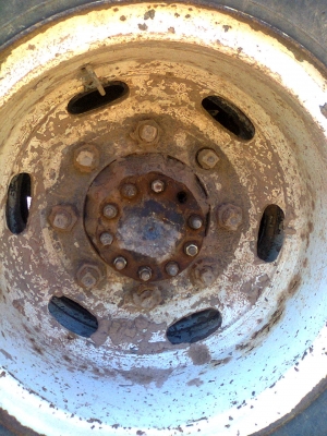 ขายรถดั้มหกล้อฮีโน่ ยาง9.00 ราคา190000บาท