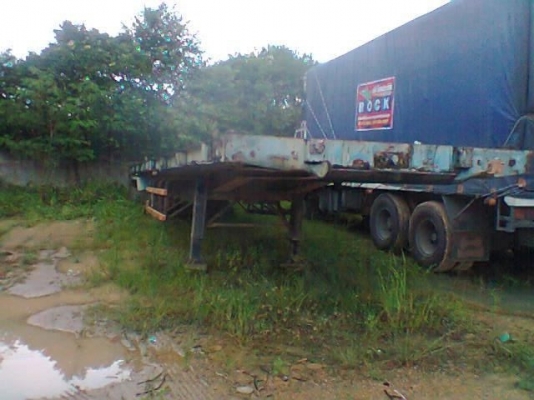 ขายหาง พื้นเรียบ 2 เพลา  ปี 37 ( มีขาย 2 หาง )   สนใจติดต่อ 081 - 6079515