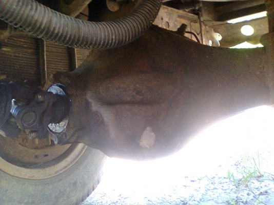 ขายรถหกล้อดั้มเครื่อง6bb1เล่มทะเบียนเต็มมี2คัน