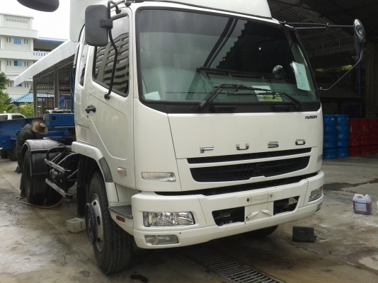 6 ล้อหัวลาก มิตซู ฟูโซ่ 240 แรง  ขายพร้อมหางกางปลา