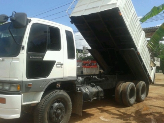 รถฮีโน่ 10 ล้อดั้ม เปลื่ยนเครื่อง HO7C  187 แรงม้า  สนใจติดต่อ 081 - 6079515