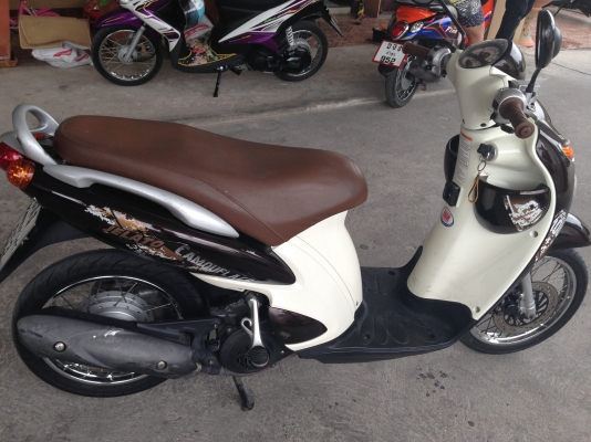 Suzuki Jalato ปี 55