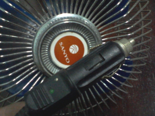 พัดลมติดรถ เก่าๆ ยี่ห้อ Sanyo "japan"