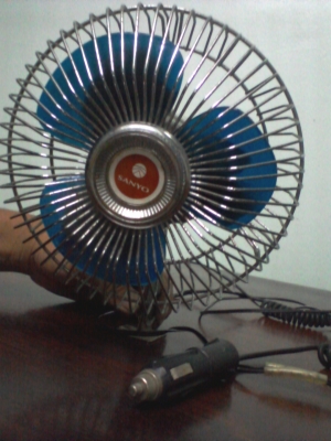 พัดลมติดรถ เก่าๆ ยี่ห้อ Sanyo "japan"