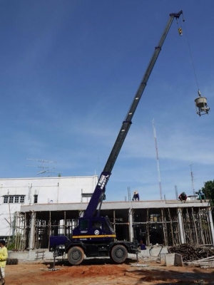 ขายรถเครน 8ตัน 4 ล้อยาง TADANO TR-80ML