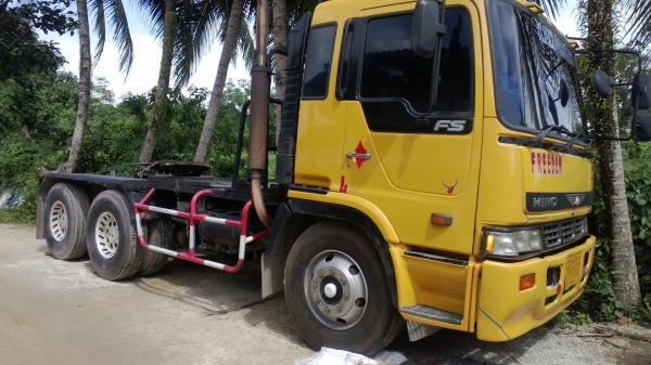 10ล้อหัวลากโปรเฟีย+หางพื้นเรียบ2คาน  สวย....