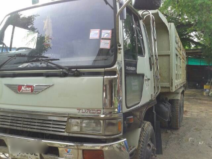 ขายรถบรรทุกสิบล้อดั๊มพ์ HINO 3H FM3HNLA-12559 เครื่อง HO7D เกียร์เดิม ยางใหม่ทุกเส้น ทะเบียนพร้อมโอน