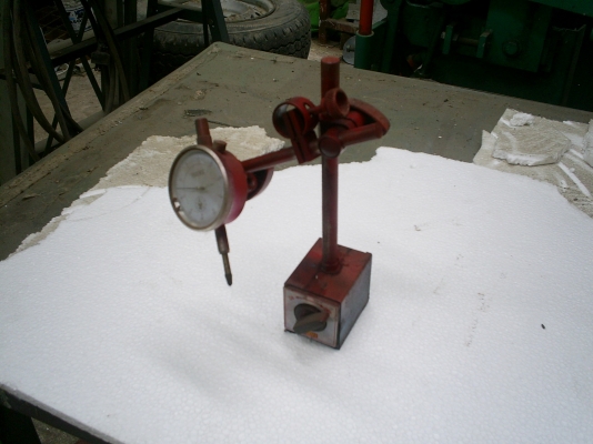 ไดแอลเกจ + ขาแม่เหล็ก