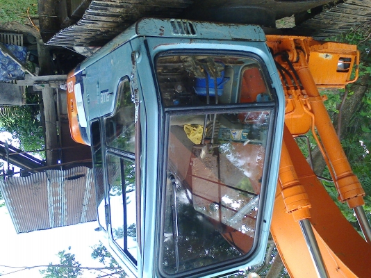 ขายด่วน HITACHI EX120-3 เก่านอกพร้อมใช้