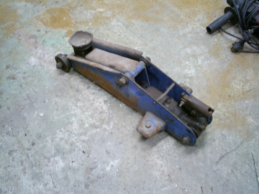 หินเจียรมือ, สว่าน ให้ฟรี หินเจียรมือ, สว่าน ให้ฟรี