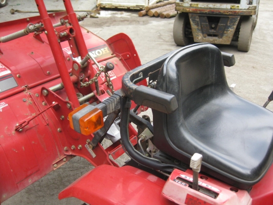 ขายรถไถ HONDA MIGHTY-11/4WHEEL STEERING/4WHEEL DRIVE