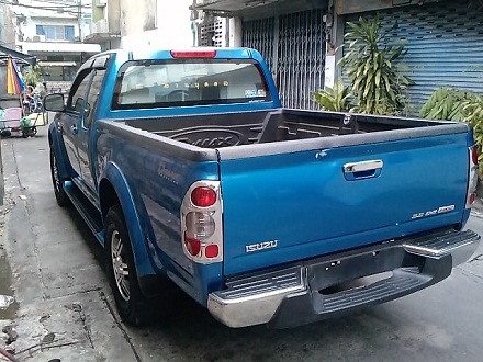 อีซูซุ 3.0 HI LANDER i teq รถบ้านมือเดียว ยางใหม่