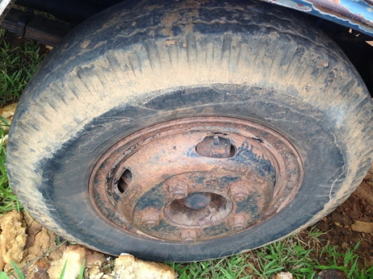 ขาย 6ล้อ ติดเฮี๊ยบ 1ตัน ISUZU KS 110 วางเครื่อง4HF1 120HP ฝาดำ (ลงเล่ม) ช่วงล่างเดิม คัสซีดี ยางดี6เส้น หัวบางเดิมเก็บนิดหน่อยสวย ติดเฮี๊ยบ UNIC 1ตัน สภาพดี พร้อมกระบะคาร์โก้ 4.30ม. สภาพดี  ขอขายทุนคืน ราคาต่อรองได้ครับ