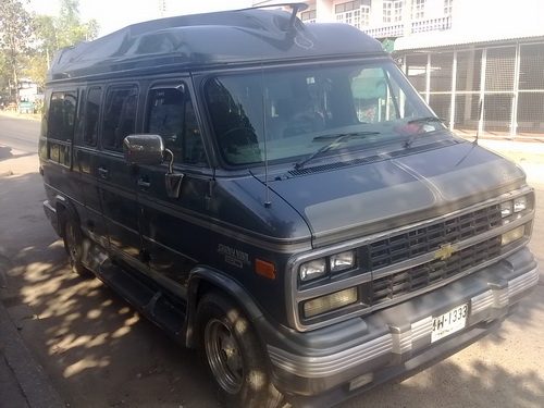 Chevy van g20 พร้อมใช้ ชุดแต่ง tiara หายาก