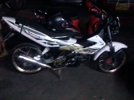 ขาย   ฮอนด้า   โซนิค7000 จาก8500ขายแล้วครับขอบคุณพี่เสือครับ