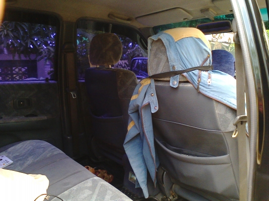 ขายด่วน TOYOTA ไทเกอร์ 4w4ประตูเครื่องD4D 2500