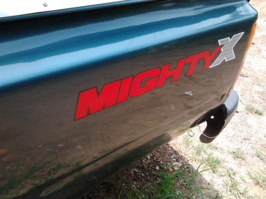 ขาย กระบะแค็ป TOYOTA, HILUX MIGHTY-X 2.5GL X-TRA CAB ปี37/94 เครื่องเดิม2L 2.5เครื่องดีติดง่าย แห้งๆไม่เยิ้ม ช่วงล่างแน่น คัสซีสวยเดิมๆ กระบะพื้นไม่ผุ ตัวรถสีสวยเก็บสีมาแล้ว ภายในสวย แอร์เย็น พ.ธรรมดา ล้อแม็ก ยางดี4เส้น หน้า-หลังเดิม ไม่เคยชนหนัก พร้อมใช้