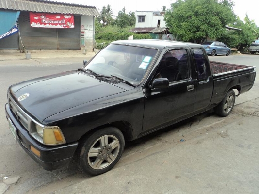 ขายเป็นอะไหล่ แซสซีส ตัวถัง รถไมตี้้เอ็กแค็ป ตามรูป