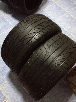 ขายยาง Dunlop DZ101 245-40-17  ดอกหนาๆขายถูกๆ