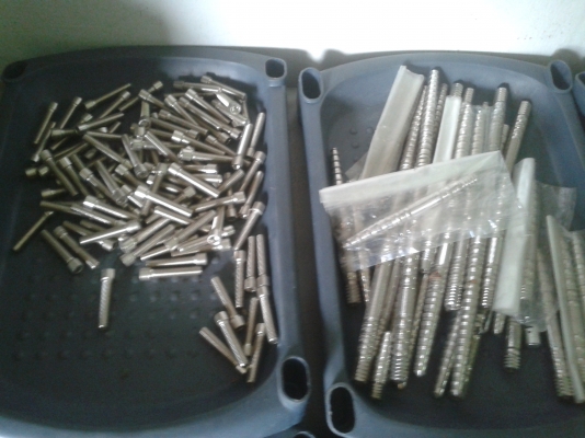 ขายเหมา-น็อตกลึงแต่งมอไซค์2000กว่าตัว70กว่าโล ขายเหมา-น็อตกลึงแต่งมอไซค์2000กว่าตัว70กว่าโล