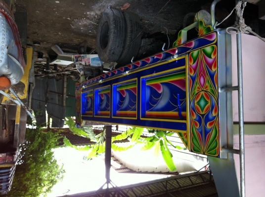 ขายหกล้อดั้ม   izusu. 120 แรง. รถห้างไทย ปี 41. เช็กใหม่หมด. ภาษี ขาด 31 มีค 2557