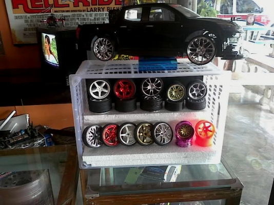 รถบังคับราคาถูก ขับ4เทอร์โบดิฟแบต2ก้อน 980 ราคาพิเศษสุดๆ รถบังคับราคาถูก ขับ4เทอร์โบดิฟแบต2ก้อน 980 ราคาพิเศษสุดๆ