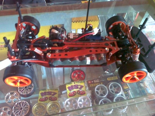 รถบังคับราคาถูก ขับ4เทอร์โบดิฟแบต2ก้อน 980 ราคาพิเศษสุดๆ รถบังคับราคาถูก ขับ4เทอร์โบดิฟแบต2ก้อน 980 ราคาพิเศษสุดๆ