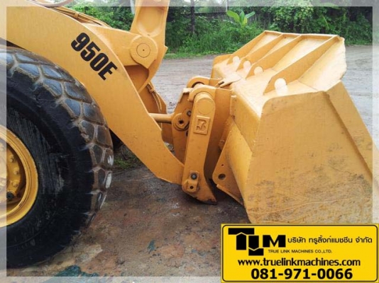 รถตักล้อยาง CAT950E
