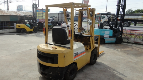 ขายรถ toyota 7fb25 ( 2.5 TONS )