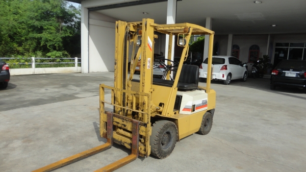 ขายรถ toyota 7fb25 ( 2.5 TONS )