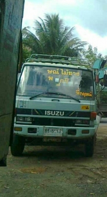 ขายรถ 10 ล้อ Isuzu Rocky 175-2 เพลาสโลกลาง