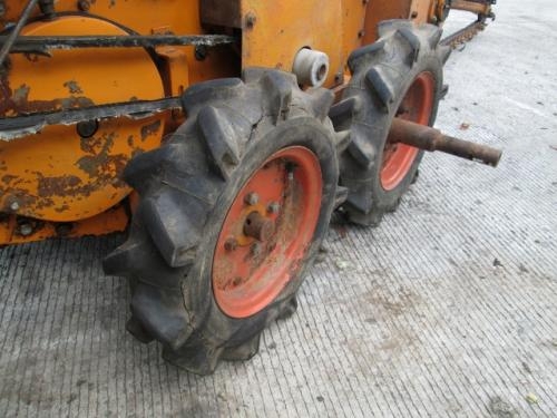 รถขุดร่องดินเดินตาม รหัสสินค้า :13001106 สภาพสวยพร้อมใช้งาน ราคาต่อรองได้ www.nihonmono.com