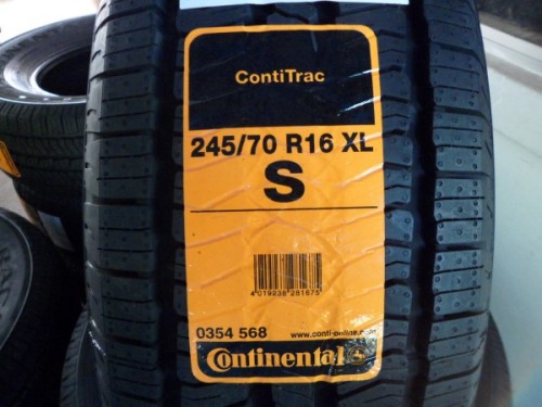 ยางใหม่ปี2013 ขนาด 245-70-16 HT ราคาพิเศษ ยางใหม่ปี2013 ขนาด 245-70-16 HT ราคาพิเศษ