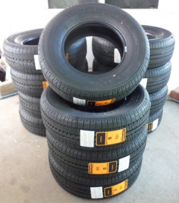 ยางใหม่ปี2013 ขนาด 245-70-16 HT ราคาพิเศษ ยางใหม่ปี2013 ขนาด 245-70-16 HT ราคาพิเศษ