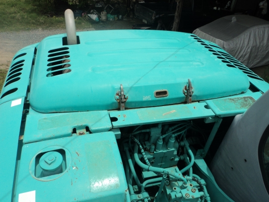 ขายด่วน   Kobelco  SK200-3  MARK V SUPER  สภาพสวยจริง ๆๆๆ นำเข้าจากญี่ปุ่นยังไม่เคยใช้งานในไทยจ้า