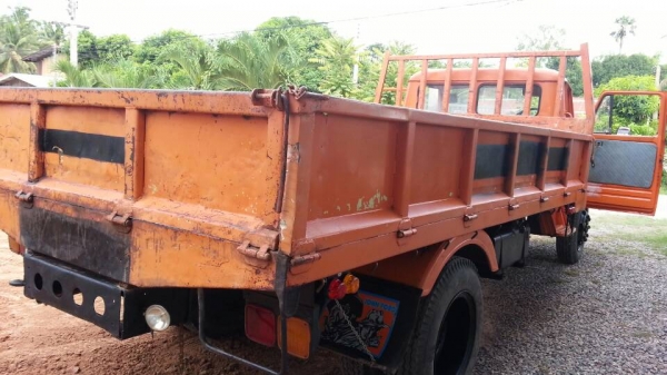 ขาย ISUZU หกล้อ กระบะบรรทุก ขาย ISUZU หกล้อ กระบะบรรทุก