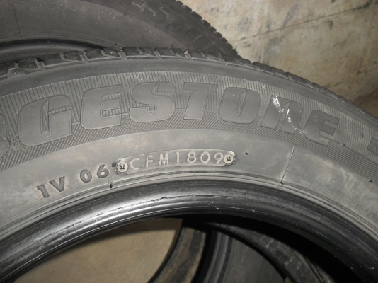 ยาง ขอบ14 สวยๆ 4 เส้น ราคา 1200 บาท